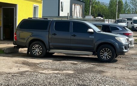 Toyota Hilux VII, 2012 год, 2 500 000 рублей, 6 фотография