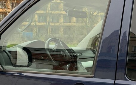 Volkswagen Multivan T5, 2012 год, 2 150 000 рублей, 21 фотография