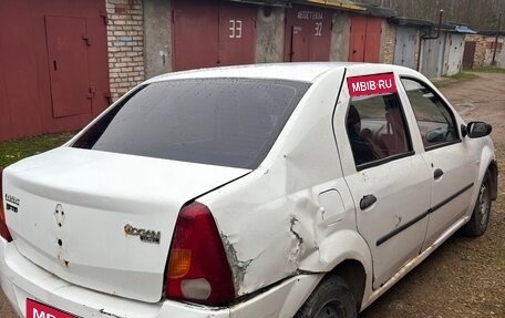 Renault Logan I, 2007 год, 83 000 рублей, 4 фотография