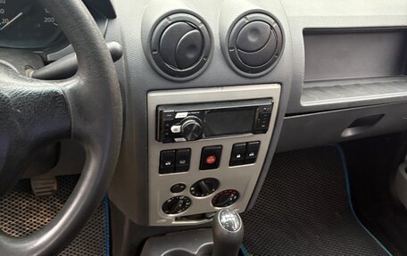 Renault Logan I, 2007 год, 83 000 рублей, 7 фотография