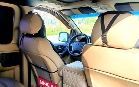 Hyundai Grand Starex Grand Starex I рестайлинг 2, 2008 год, 1 150 000 рублей, 15 фотография