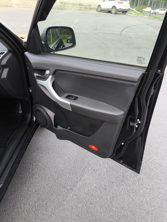 Chery Tiggo (T11) FL рестайлинг, 2015 год, 665 000 рублей, 33 фотография