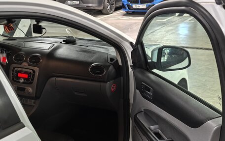 Ford Focus II рестайлинг, 2010 год, 649 000 рублей, 13 фотография