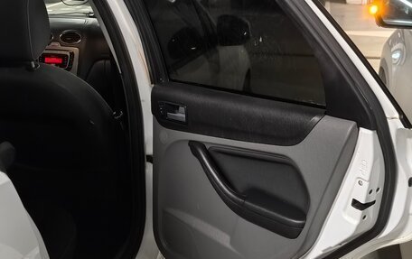 Ford Focus II рестайлинг, 2010 год, 649 000 рублей, 19 фотография