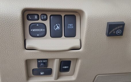 Lexus RX II рестайлинг, 2007 год, 1 950 000 рублей, 17 фотография