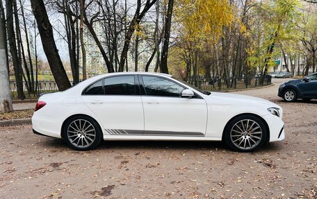 Mercedes-Benz E-Класс, 2018 год, 2 730 000 рублей, 7 фотография