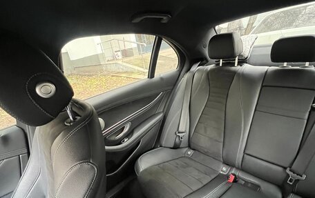 Mercedes-Benz E-Класс, 2018 год, 2 730 000 рублей, 16 фотография