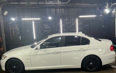 BMW 3 серия, 2011 год, 1 150 000 рублей, 35 фотография