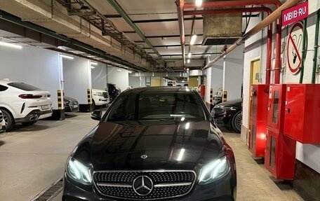 Mercedes-Benz E-Класс, 2019 год, 3 350 000 рублей, 3 фотография