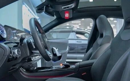 Mercedes-Benz CLA, 2022 год, 2 460 000 рублей, 10 фотография