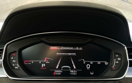 Audi A8, 2022 год, 10 000 000 рублей, 3 фотография