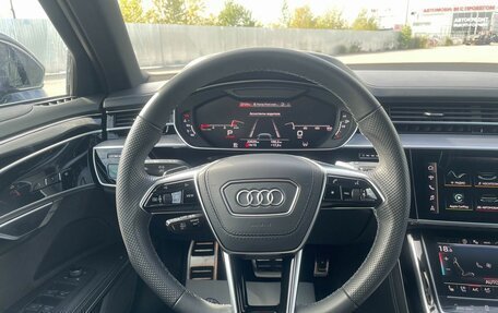 Audi A8, 2022 год, 10 000 000 рублей, 5 фотография