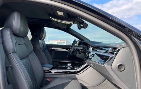 Audi A8, 2022 год, 10 000 000 рублей, 21 фотография