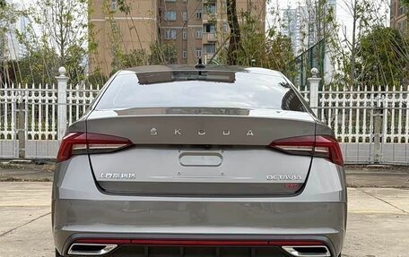 Skoda Octavia IV, 2022 год, 1 810 123 рублей, 5 фотография