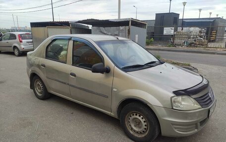 Renault Logan I, 2010 год, 380 000 рублей, 2 фотография