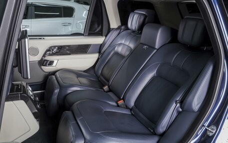 Land Rover Range Rover IV рестайлинг, 2020 год, 8 899 000 рублей, 14 фотография