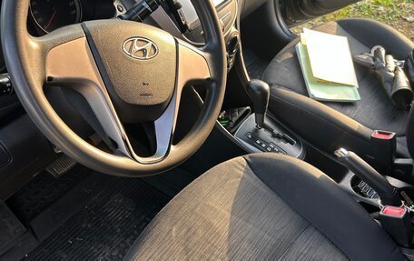 Hyundai Solaris II рестайлинг, 2014 год, 400 000 рублей, 7 фотография