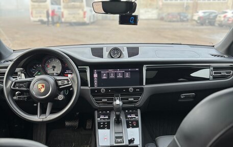 Porsche Macan I рестайлинг, 2024 год, 11 700 000 рублей, 12 фотография