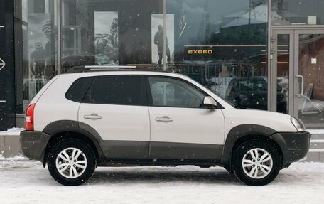 Hyundai Tucson III, 2008 год, 1 000 000 рублей, 4 фотография