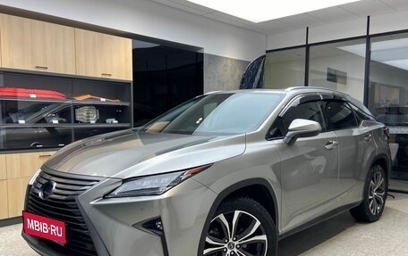 Lexus RX IV рестайлинг, 2019 год, 4 600 000 рублей, 1 фотография
