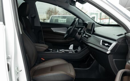 Chery Tiggo 8 Pro, 2022 год, 1 990 000 рублей, 23 фотография