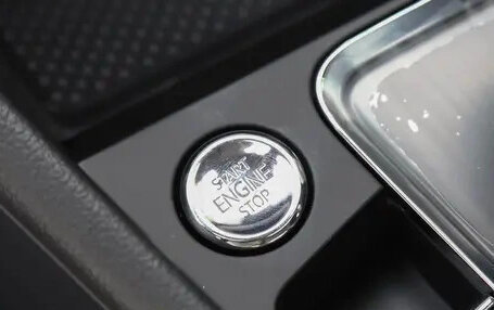 Volkswagen Bora, 2025 год, 2 270 000 рублей, 12 фотография