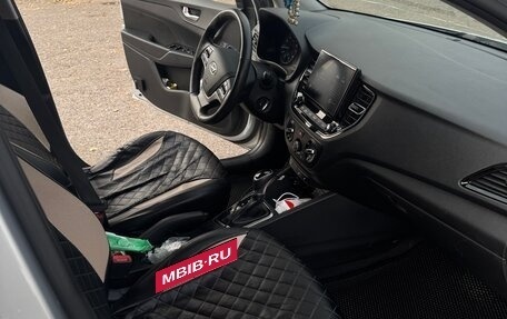 Hyundai Solaris II рестайлинг, 2022 год, 1 460 000 рублей, 10 фотография