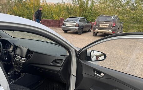 Hyundai Solaris II рестайлинг, 2022 год, 1 460 000 рублей, 25 фотография