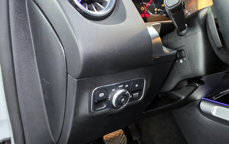 Mercedes-Benz GLB, 2022 год, 3 200 000 рублей, 9 фотография