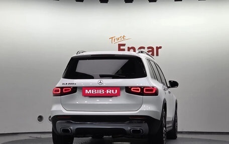 Mercedes-Benz GLB, 2022 год, 3 200 000 рублей, 4 фотография