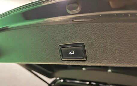 Volkswagen Touareg III, 2015 год, 2 650 000 рублей, 27 фотография