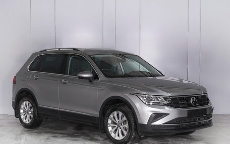 Volkswagen Tiguan II, 2020 год, 3 500 000 рублей, 3 фотография