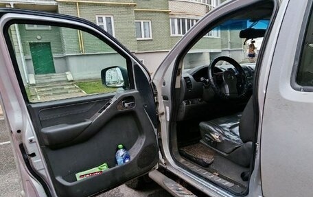 Nissan Navara (Frontier), 2008 год, 130 000 рублей, 8 фотография