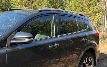 Toyota RAV4, 2015 год, 2 250 000 рублей, 6 фотография