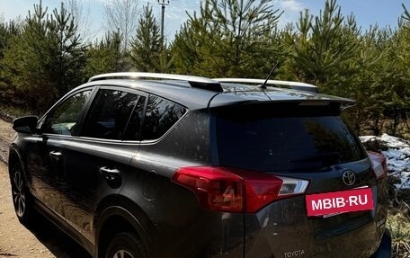 Toyota RAV4, 2015 год, 2 250 000 рублей, 7 фотография