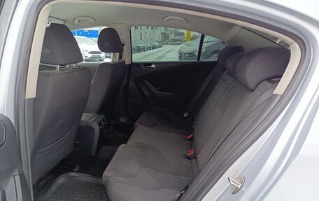 Volkswagen Passat B6, 2006 год, 634 995 рублей, 12 фотография