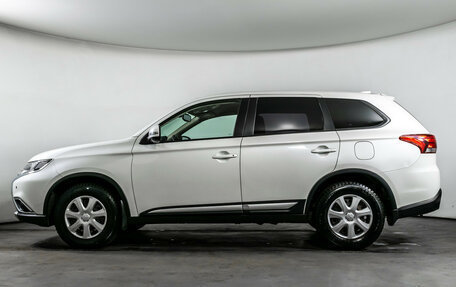 Mitsubishi Outlander III рестайлинг 3, 2018 год, 2 110 000 рублей, 8 фотография