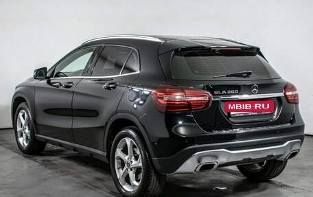 Mercedes-Benz GLA, 2018 год, 2 890 000 рублей, 7 фотография