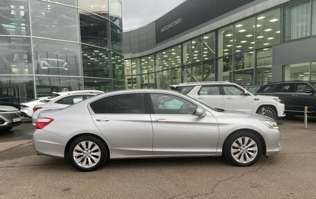 Honda Accord IX рестайлинг, 2013 год, 1 299 000 рублей, 4 фотография