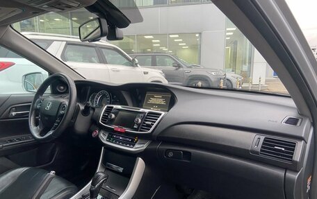 Honda Accord IX рестайлинг, 2013 год, 1 299 000 рублей, 11 фотография