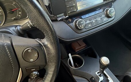 Toyota RAV4, 2014 год, 1 750 000 рублей, 3 фотография