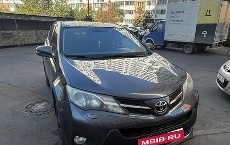 Toyota RAV4, 2014 год, 1 750 000 рублей, 2 фотография