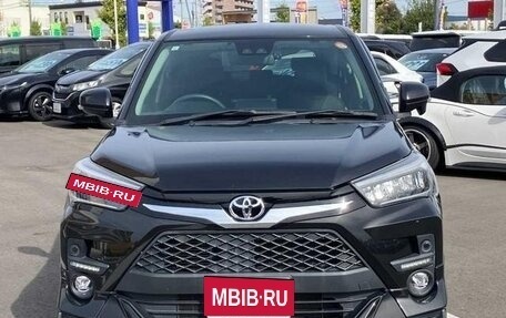 Toyota Raize I, 2022 год, 1 393 000 рублей, 3 фотография