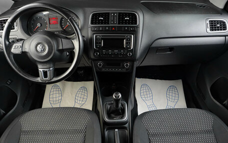 Volkswagen Polo VI (EU Market), 2011 год, 649 000 рублей, 8 фотография