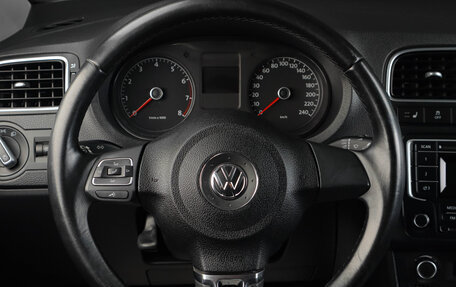 Volkswagen Polo VI (EU Market), 2011 год, 649 000 рублей, 12 фотография