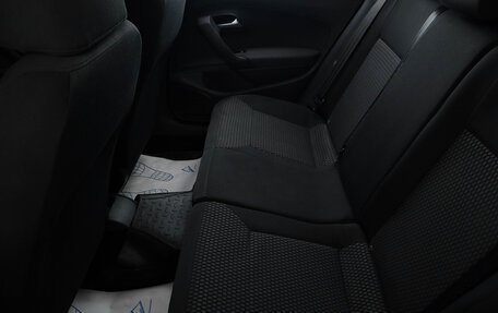 Volkswagen Polo VI (EU Market), 2011 год, 649 000 рублей, 19 фотография