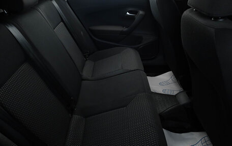 Volkswagen Polo VI (EU Market), 2011 год, 649 000 рублей, 18 фотография