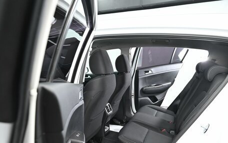 KIA Sportage IV рестайлинг, 2022 год, 2 155 000 рублей, 19 фотография