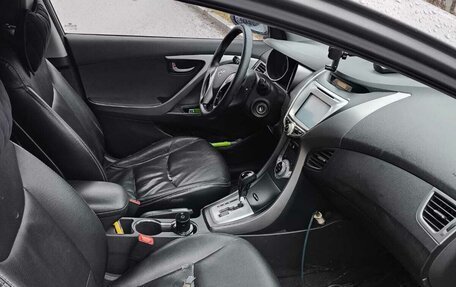 Hyundai Avante, 2011 год, 820 000 рублей, 12 фотография