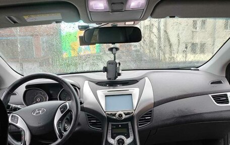 Hyundai Avante, 2011 год, 820 000 рублей, 14 фотография